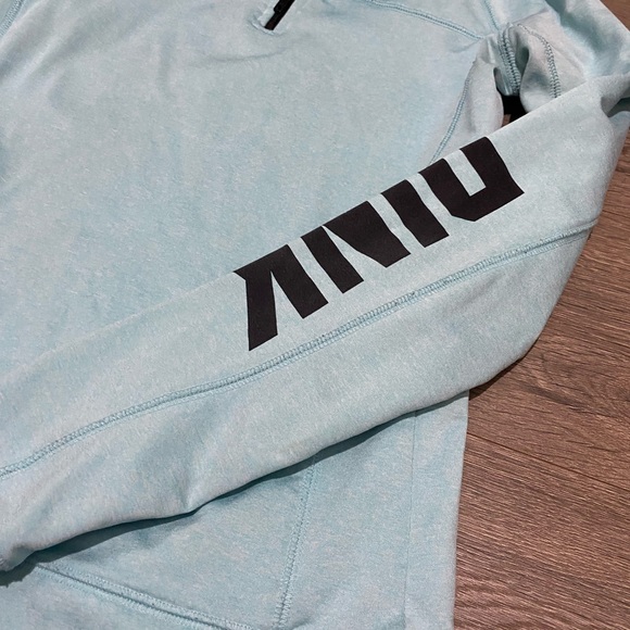 ❌SOLD❌PINK 1/4 zip - Picture 4 of 6